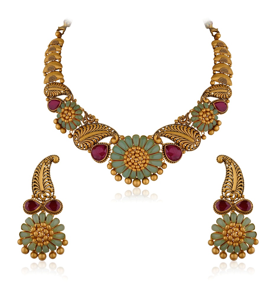 Gold Necklace Set