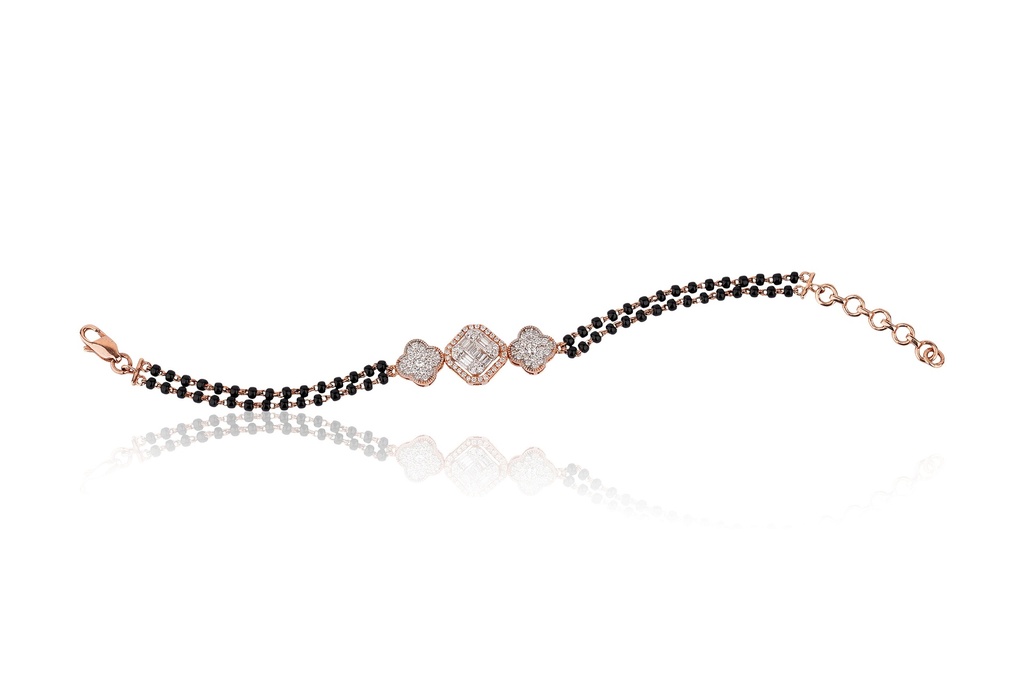 BLACK BEEDS BRACELET